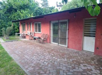 Quinta vacacional · 80m² · 1 Dormitorio · Casa Quinta en Loma Verde
