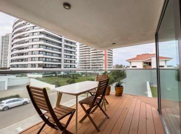 Departamento · 66m² · 3 Ambientes · 1 Cochera · Venta Apartamento 2 Dorm Punta del Este