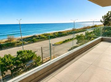 Departamento · 69m² · 3 Ambientes · Apartamento en Venta 2 Dorm. con Vista Mar
