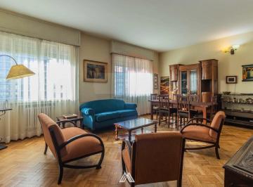 Departamento · 242m² · 6 Ambientes · 1 Cochera · Venta Apartamento, 5 Dorm. Sobre Bulevar