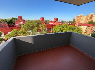 Departamento · 37m² · 2 Ambientes · Amplio 2 Amb con Vista Abierta (Flores)