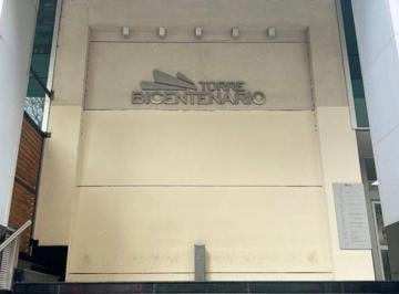 Oficina comercial · 694m² · Alquiler Piso de 700 m² Zona Centro