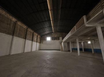 Bodega-Galpón · 1995m² · Se Alquila Gran Galpon en Santa Fe