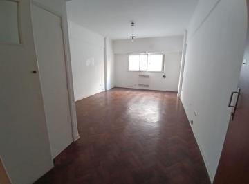 Departamento · 73m² · 4 Ambientes · Departamento Venta, 3 Amb + Dependencia - Recoleta