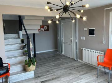 Casa · 170m² · 6 Ambientes · 2 Cocheras · Venta o Alquiler Casa 3 Dorm. Acquavista