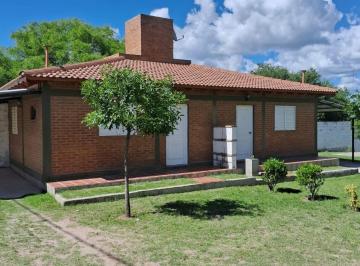 Casa · 70m² · 3 Ambientes · 1 Cochera · Casa en Venta en Mina Clavero