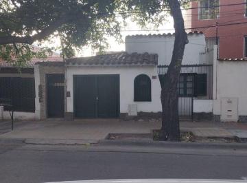 Casa · 100m² · 6 Ambientes · 1 Cochera · Ideal Inversión, Casa Para Reciclar - Demoler
