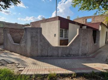 Casa · 93m² · 5 Ambientes · 1 Cochera · Casa en Venta 3 Dorm. en Guaymallen