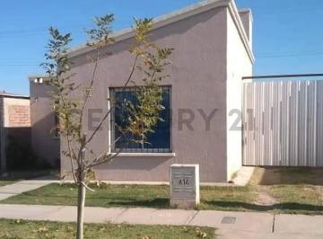 Casa · 65m² · 3 Ambientes · 1 Cochera · Casa en Venta San Martin Mendoza