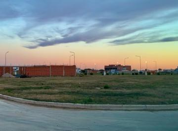 Terreno en Venta · Mariapolis 2