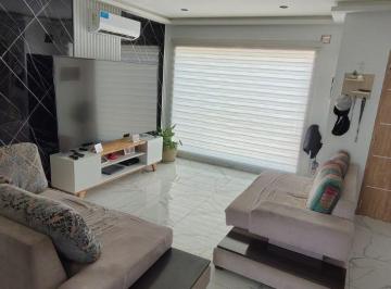 Casa de 4 ambientes, Berazategui · Oportunidad, Casa en Venta 4 Ambientes Barrio Cerrado Federico Primero, Anticipo y Cuotas
