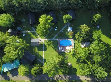 Casa · 350m² · 10 Ambientes · 10 Cocheras · Venta Complejo Turístico en Baradero