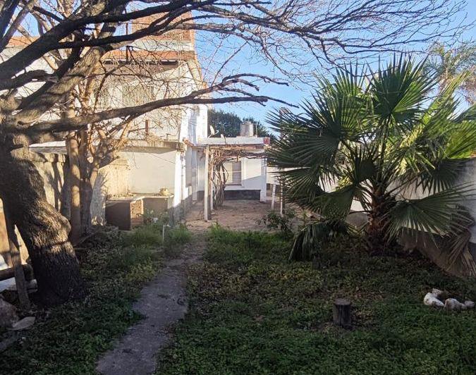 Casa · 149m² · 6 Ambientes · 1 Cochera
