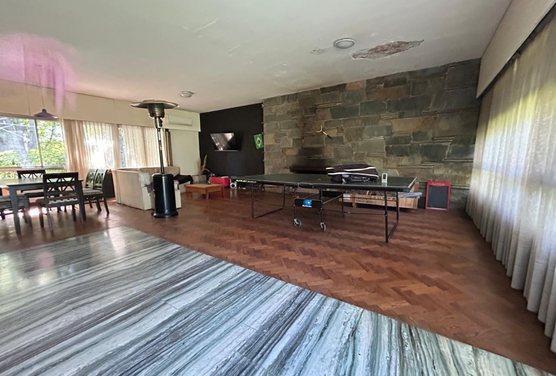 Casa · 264m² · 7 Ambientes · 1 Cochera