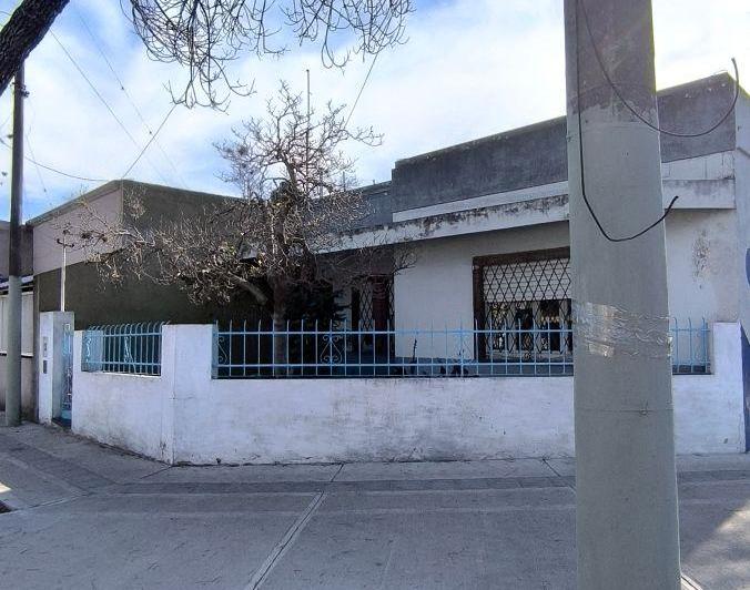 Casa · 150m² · 5 Ambientes · 1 Cochera