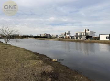 Terreno · 743m² · Erreno en Venta en a La Laguna Barrio Cerrado Magallanes Pueblos del Plata Hudson Berazategui