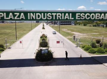 Terreno · 6000m² · Venta Lote Terreno Desde 6000 m - Nave - Plaza Industrial Escobar - Oportunidad Usd 130 / m²