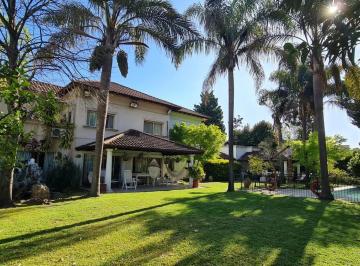 Casa · 330m² · 6 Ambientes · 2 Cocheras · Venta - Oporunidad Casa, Buenos Aires Golf Club (Bagc)