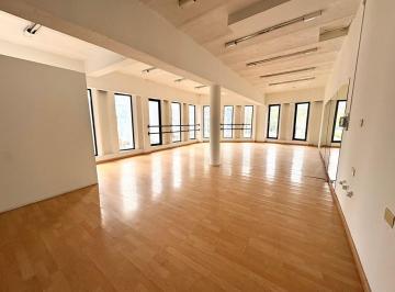 Local comercial · 300m² · Local Comercial en Venta 300 m² 3 Plantas en Esquina