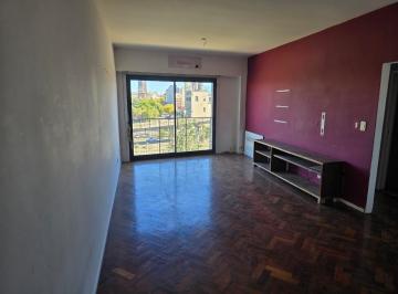 Departamento · 74m² · 3 Ambientes · Departamento Venta 3 Ambientes Bernardo de Irigoyen 1300 Constitución Oportunidad
