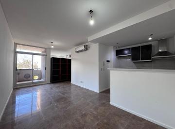 Departamento · 38m² · 2 Ambientes · 1 Cochera · 2 Ambientes con Balcón Al Frente y Cochera.