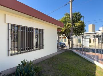 Casa · 119m² · 5 Ambientes · 1 Cochera · Casa en Venta en Bajo Palermo Apto Crédito 2 Dorm.