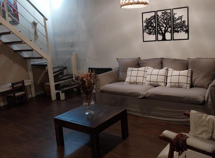 Casa · 90m² · 5 Ambientes