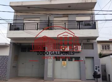 Bodega-Galpón , Tres de Febrero · Galpòn 180 m² Interno con Entrada Camioneta
