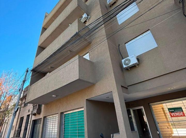 Departamento · 47m² · 2 Ambientes · 1 Cochera