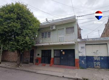 Casa · 138m² · 8 Ambientes · Casa Venta Macrocentro Buenos Aires 1000