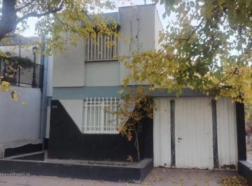 Casa · 120m² · 4 Ambientes · 2 Cocheras · Casa Duplex 3 Hab B° Unimev Guaymallen