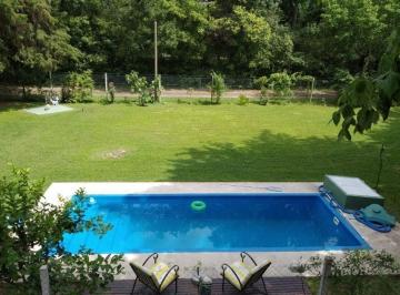 Quinta vacacional · 68m² · 1 Dormitorio · 1 Cochera · Venta Casa Quinta Barrio Peluffo Cañuelas