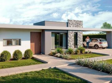 Casa · 135m² · 5 Ambientes · 2 Cocheras · Casa en Venta - Bº La Quebrada - Lujan