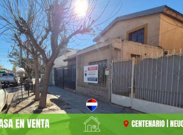 Casa · 77m² · 4 Ambientes · Venta - Casa con Potencial Comercial - Centenario