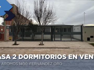 Casa · 160m² · 4 Ambientes · 1 Cochera · Venta de Casa 2 Dorm. Fernandez Oro