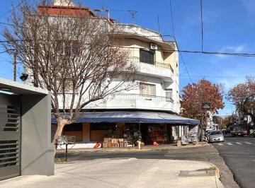 Local comercial · 46m² · Venta Local Quilmes O. Lamadrid y Arist. del Valle