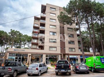Departamento · 57m² · 3 Ambientes · 1 Cochera · Venta de Departamento Céntrico en Pinamar