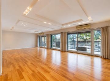 Departamento · 201m² · 5 Ambientes · 1 Cochera · Departamento 5 Ambientes Patio Cochera Belgrano