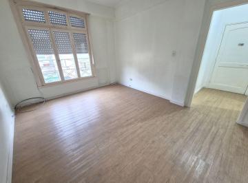 Departamento · 40m² · 2 Ambientes · Departamento Alquiler 2 Amb Excelente Ubicación