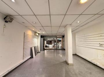 Local comercial · 145m² · Venta Local Comercial Recoleta Facul. Odontologia