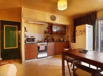 Departamento · 60m² · 4 Ambientes · Venta Departamento 4 Ambientes Parque Patricios