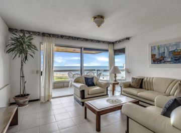 Departamento · 132m² · 4 Ambientes · 1 Cochera · Departamento en Venta Frente Al Mar Parada 1 Mansa