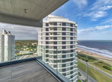 Departamento · 120m² · 3 Ambientes · 1 Cochera · Departamento en Venta Frente Al Mar Trump Tower