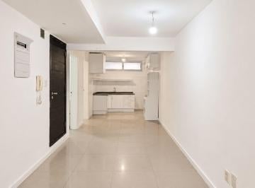 Departamento · 42m² · 3 Ambientes · Venta Apartamento Pocitos 2 Dorm. Patio 2bañ