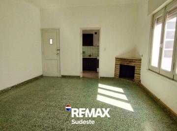 Casa · 180m² · 5 Ambientes · Venta Casa + Local Macro Centro