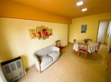 Departamento · 55m² · 3 Ambientes · Venta Departamento Centro Monte Hermoso 2 Dormi