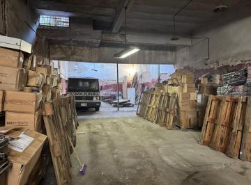 Bodega-Galpón · 309m² · Venta Galpón + Depto 3 Ambi Psj Mompox 309 Mt Cub
