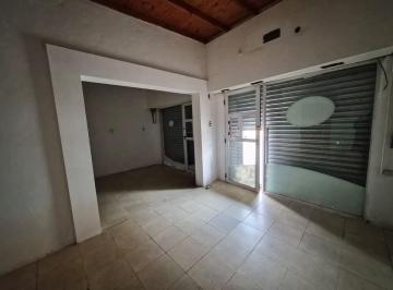 Local comercial · 30m² · Alquiler Local Ituzaingo Frente Hospital Bicentena
