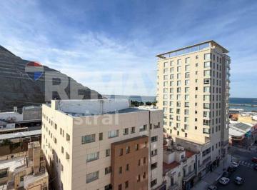 Departamento · 92m² · 4 Ambientes · Departamento 2 Dorm. Centro Comodoro