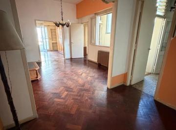 Departamento · 75m² · 2 Ambientes · Venta Dpto. 2 Amb en San Telmo con Dep. y Balcón